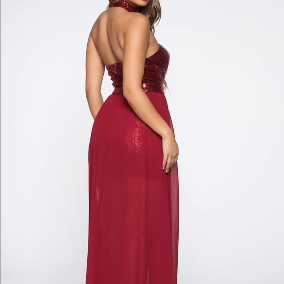 Burgundy Maxi Dress - Picture 3 of 4